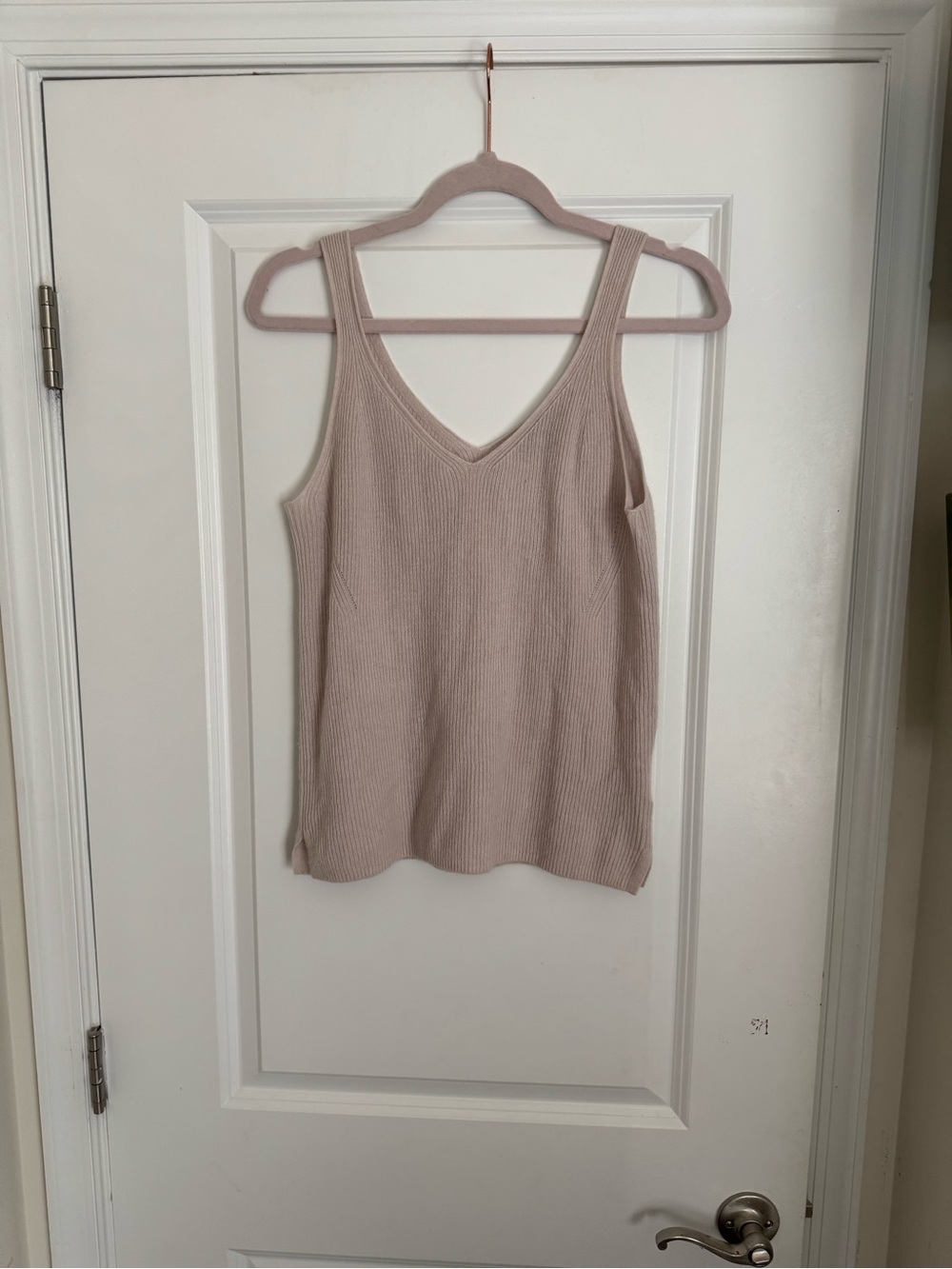Banana Republic cashmere tank size small